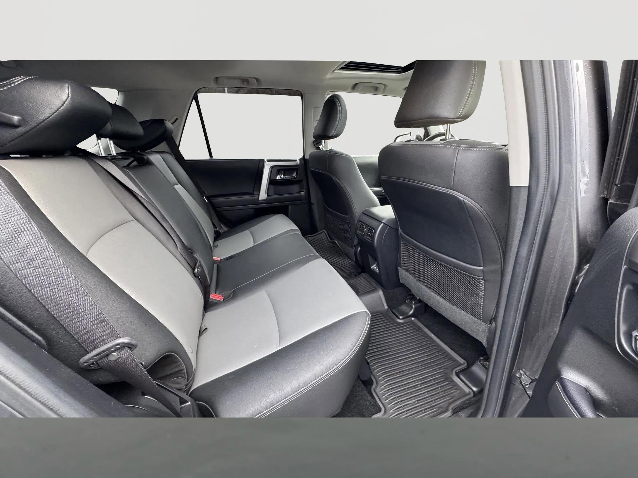 Used 2023 Toyota 4Runner SR5 Premium w/ Moonroof Package image 9