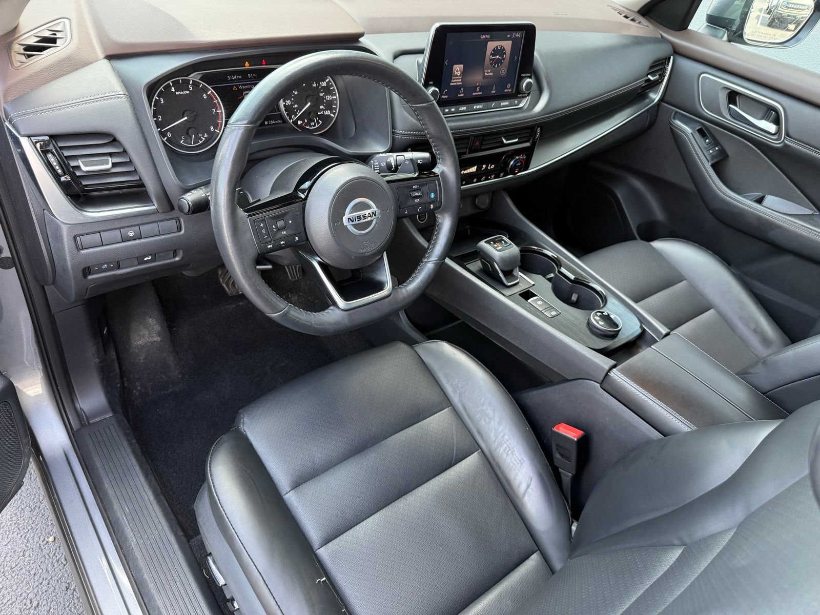 Used 2021 Nissan Rogue SV w/ Premium Package AWD/4WD image 12