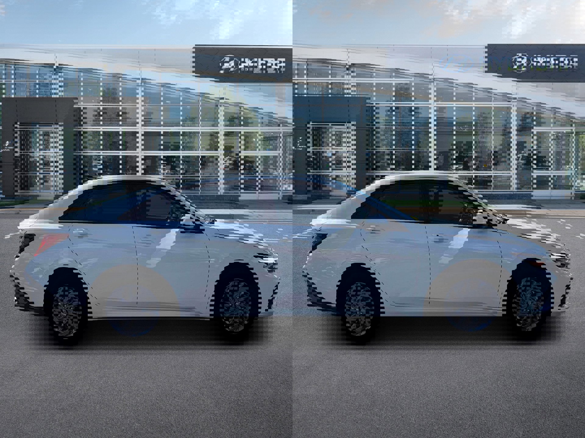 New 2026 Hyundai Elantra Blue image 9