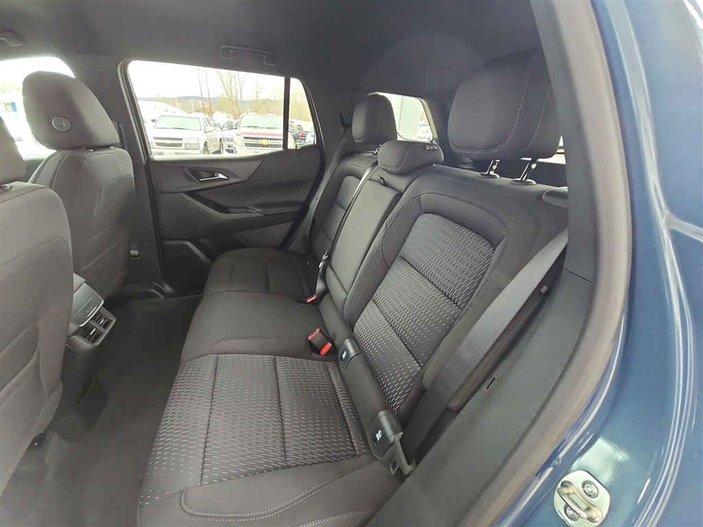 New 2026 Chevrolet Equinox LT image 24