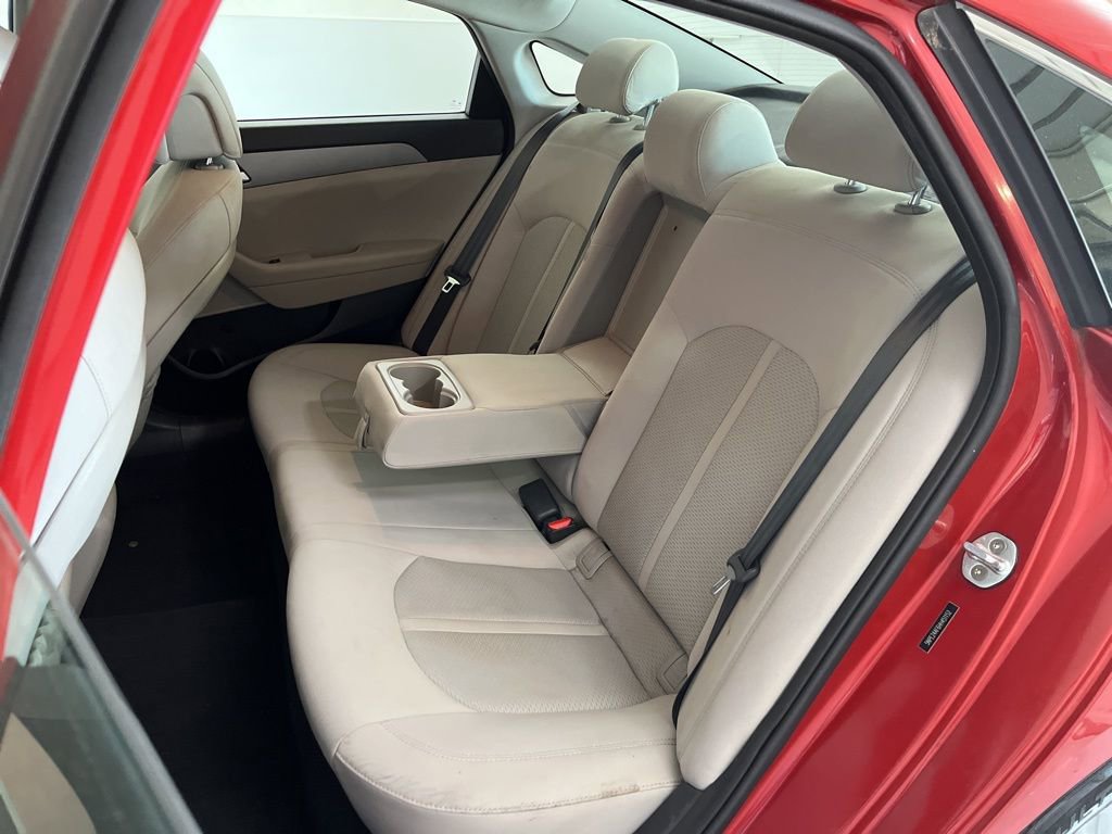 Used 2017 Hyundai Sonata SE w/ Cargo Package FWD image 18
