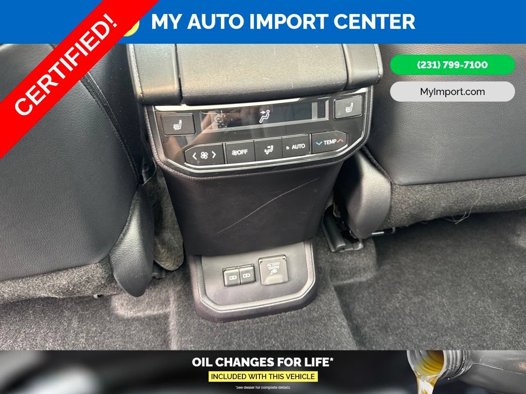 Certified 2025 Toyota Highlander Platinum AWD/4WD image 27