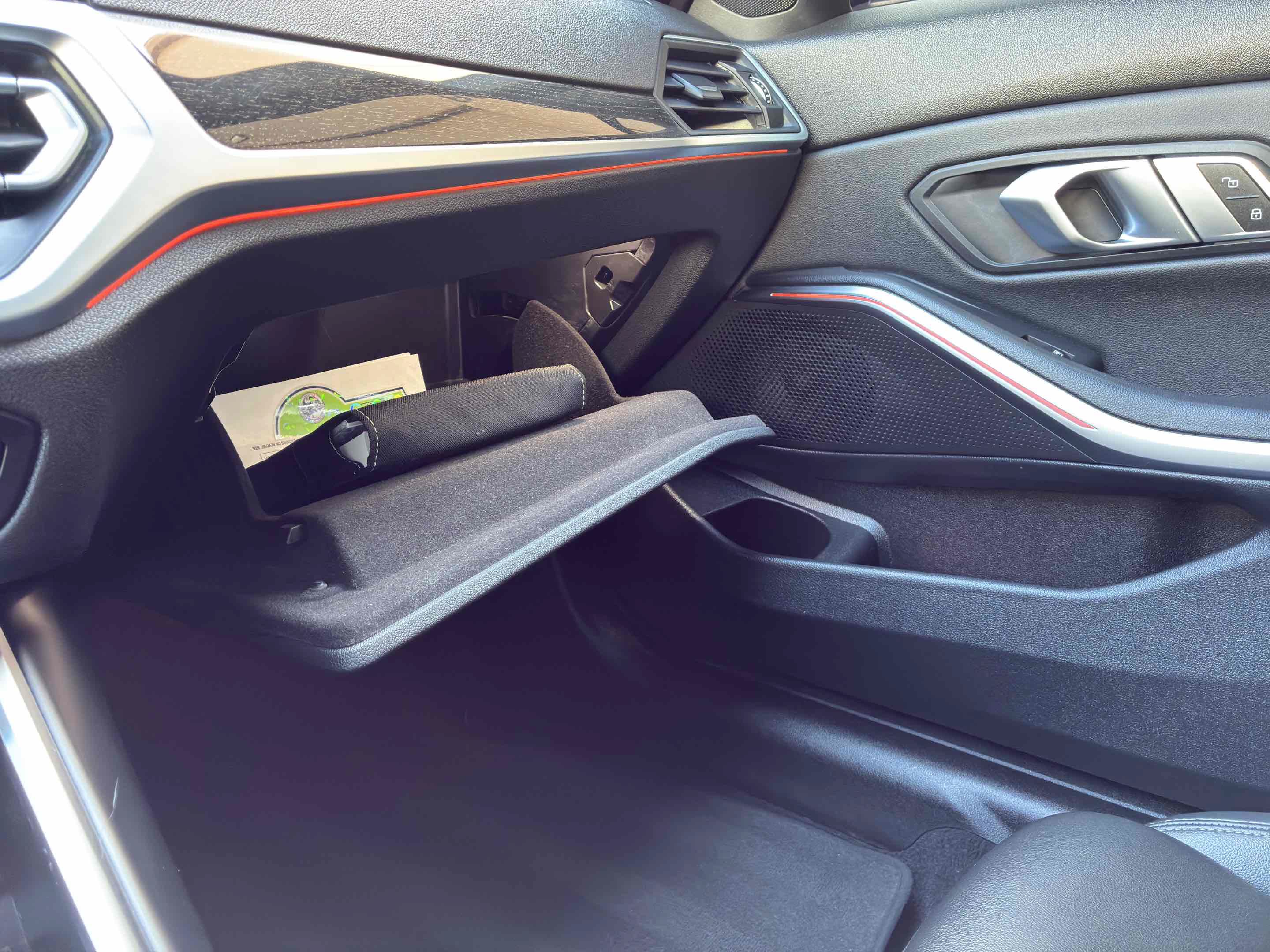 Used 2022 BMW 330e w/ Driving Assistance Package RWD image 34