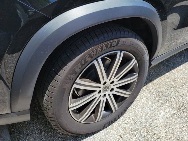 Used 2025 Mercedes-Benz GLE 350 4MATIC image 5