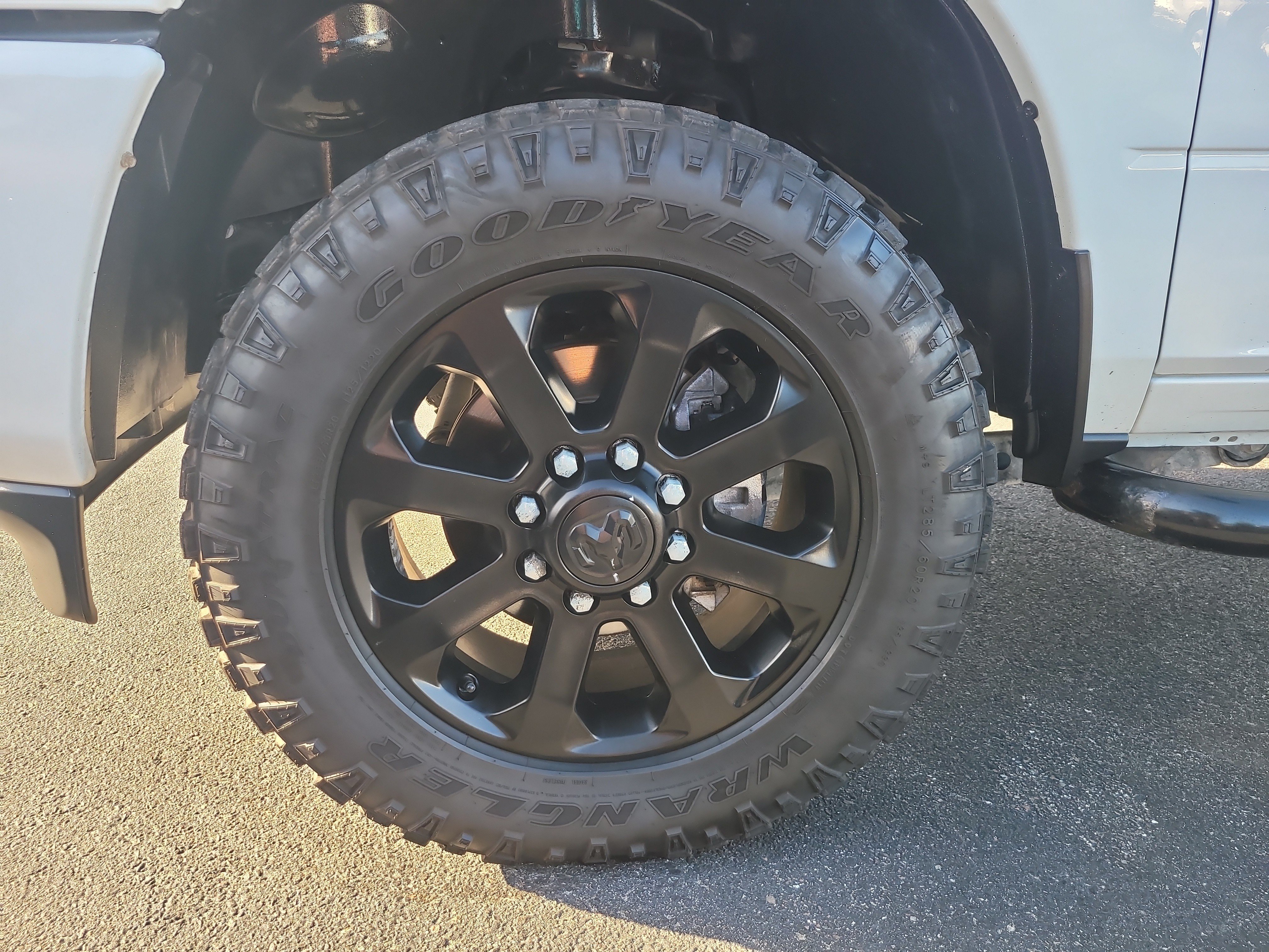 Used 2024 RAM 2500 Big Horn w/ Night Edition AWD/4WD image 10