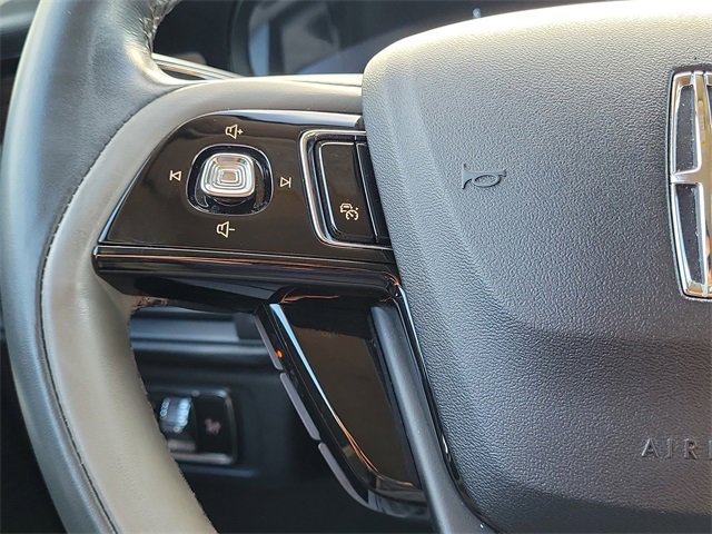 Certified 2023 Lincoln Corsair Reserve image 13