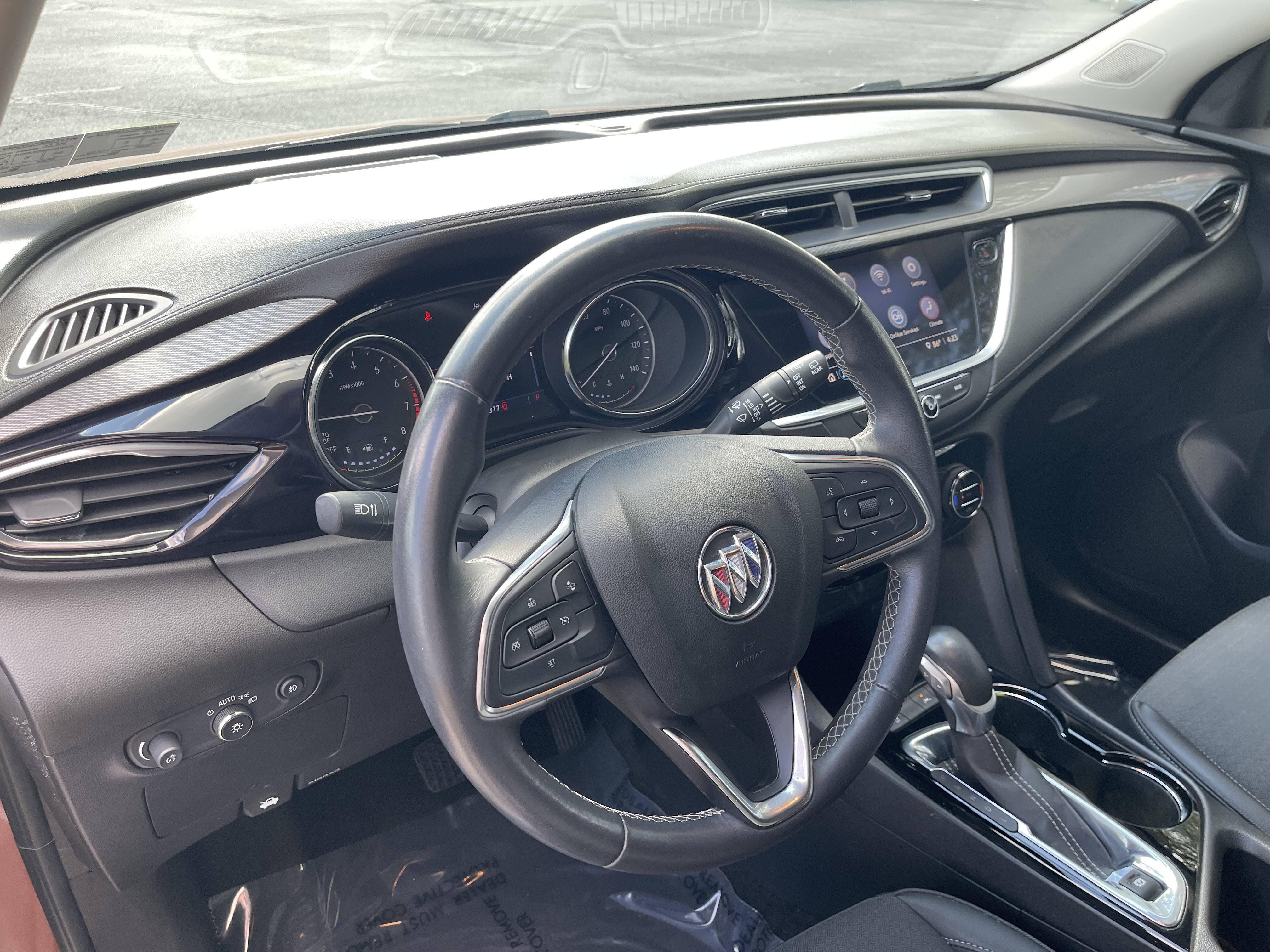 Used 2021 Buick Encore GX Select image 14