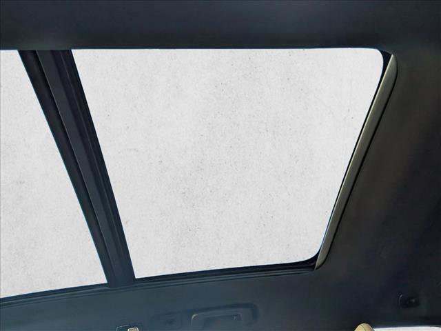 New 2026 Volvo XC90 T8 Plus w/ Protection Package Premier image 17