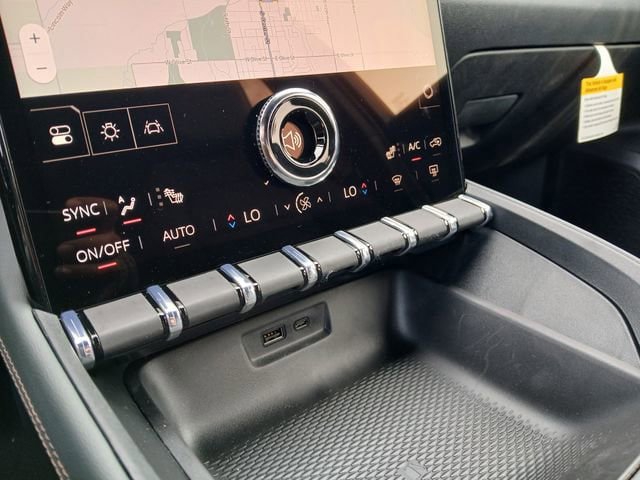 New 2026 GMC Terrain AT4 w/ Technology Package II AWD/4WD image 23