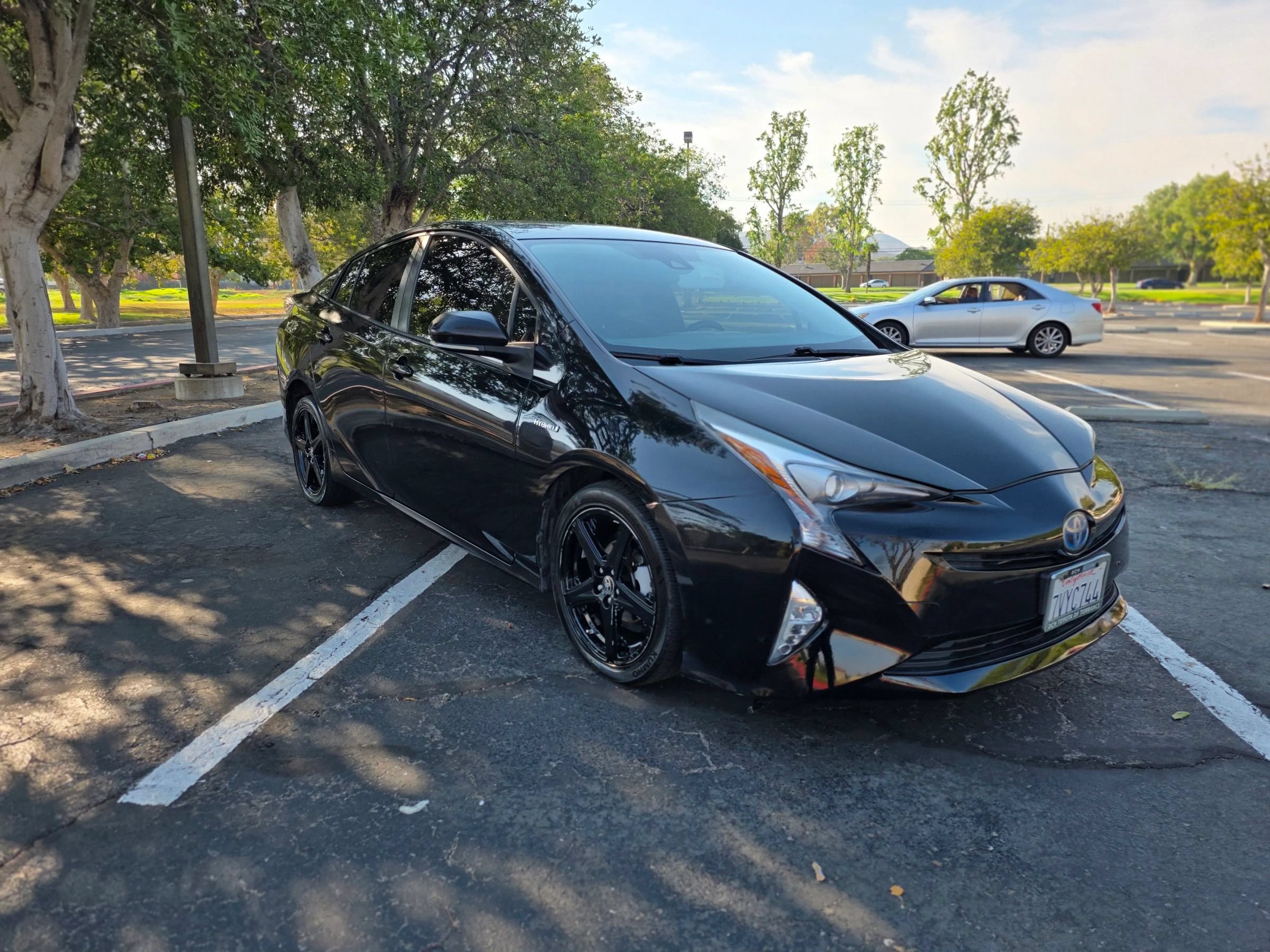 Used 2016 Toyota Prius Four Touring FWD image 14