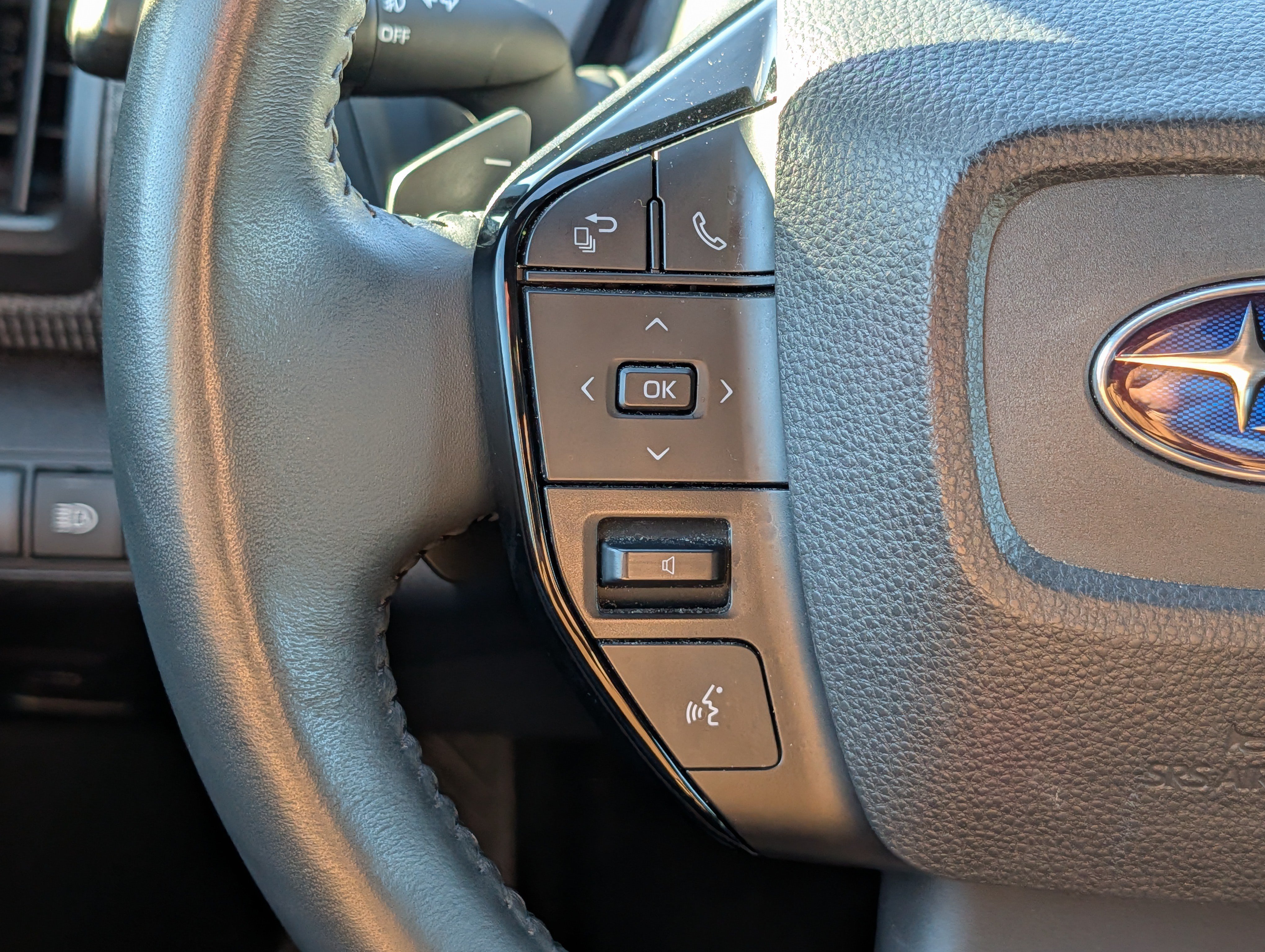 Used 2023 Subaru Solterra AWD image 31