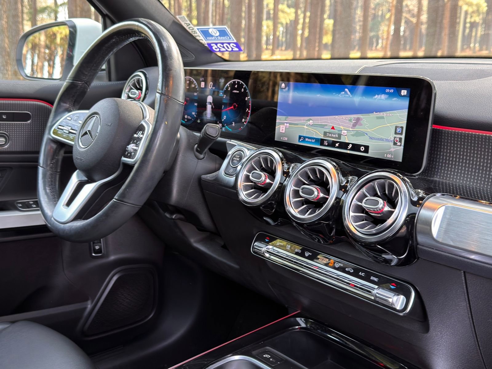 Used 2020 Mercedes-Benz GLB 250 4MATIC image 20