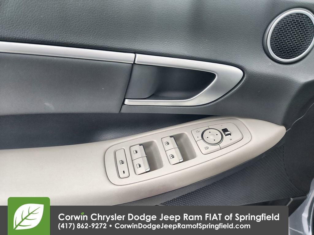 Used 2025 Hyundai Sonata SEL image 20