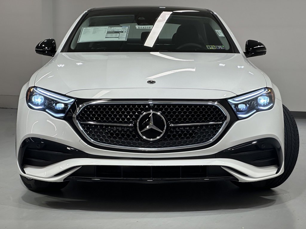 New 2026 Mercedes-Benz E 350 4MATIC Sedan image 3