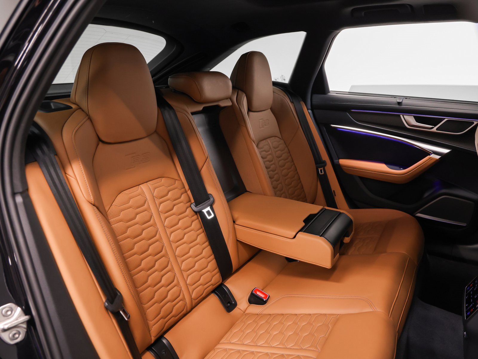 Used 2023 Audi RS 6 image 32