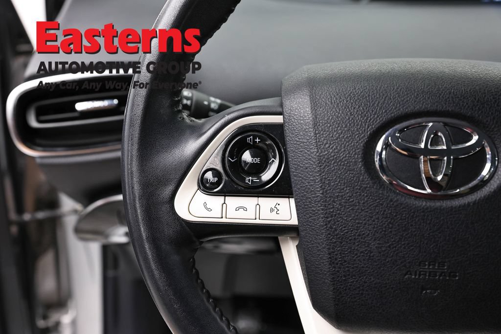Used 2018 Toyota Prius Prime Advanced FWD image 14