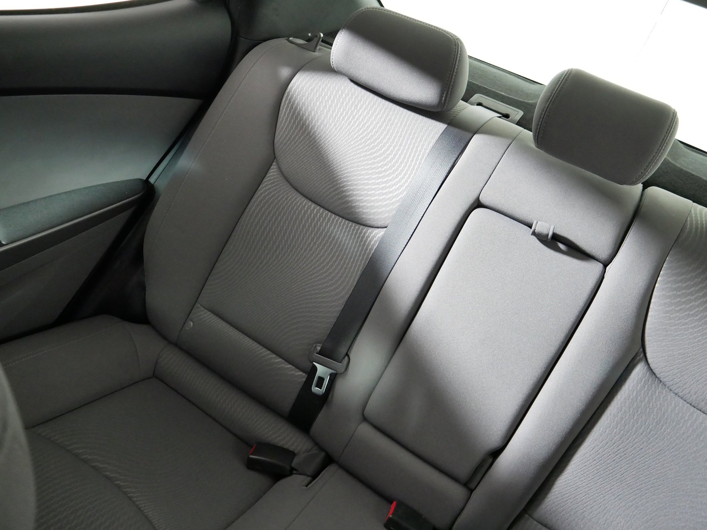 Used 2015 Hyundai Elantra SE FWD image 12