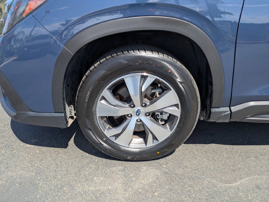Used 2025 Subaru Ascent Premium AWD/4WD image 13