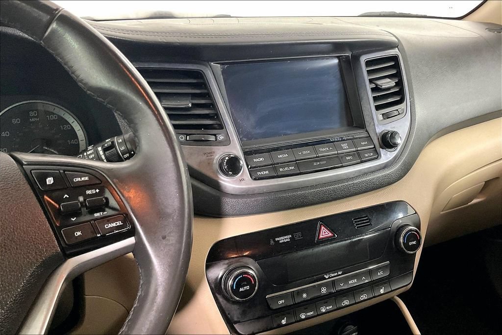 Used 2017 Hyundai Tucson SE Plus FWD image 8