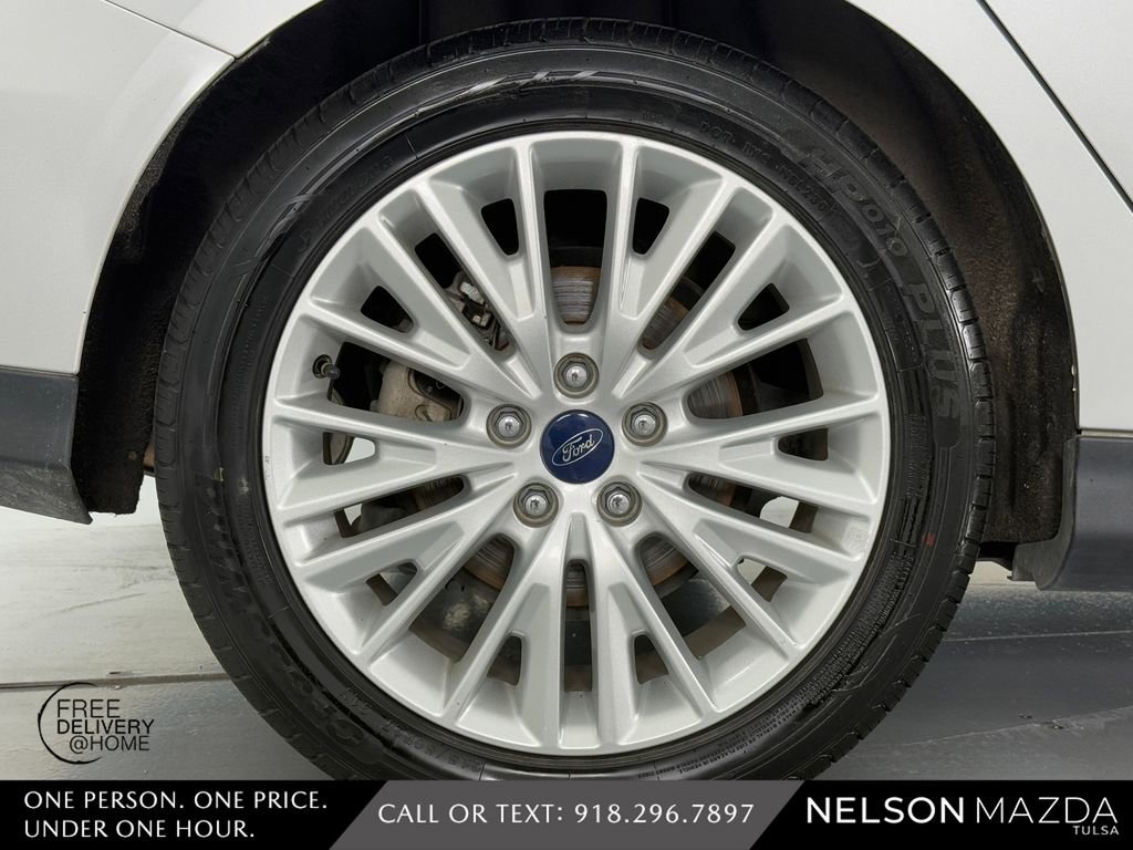 Used 2018 Ford Focus Titanium FWD image 15