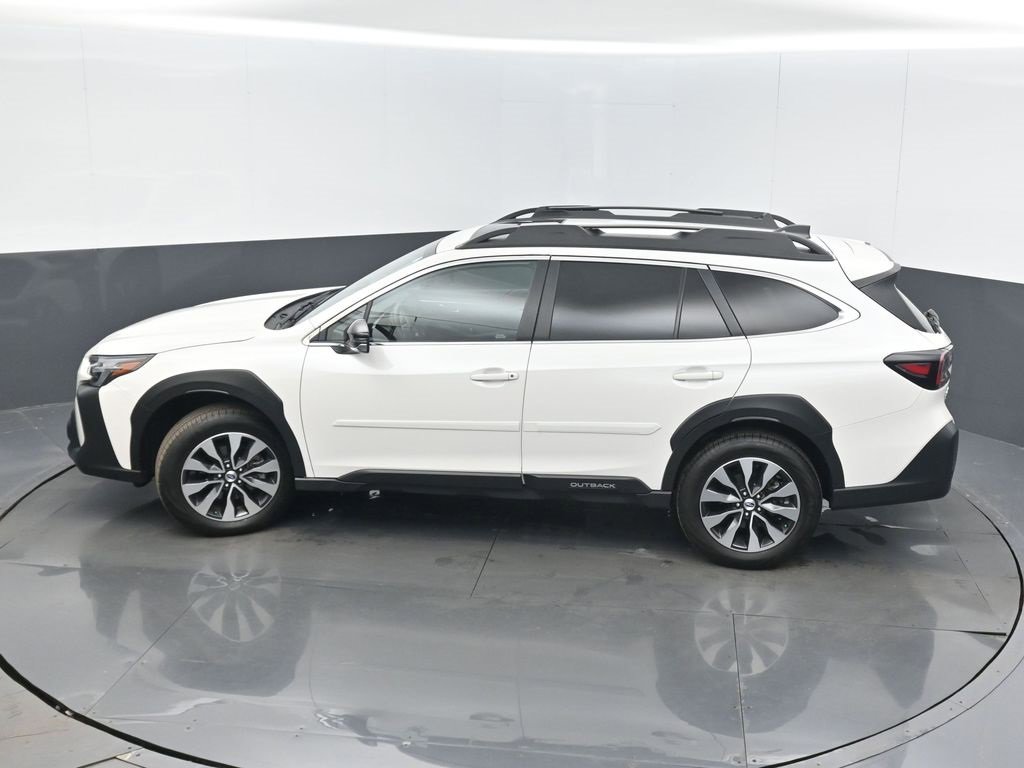 Used 2024 Subaru Outback Limited image 41