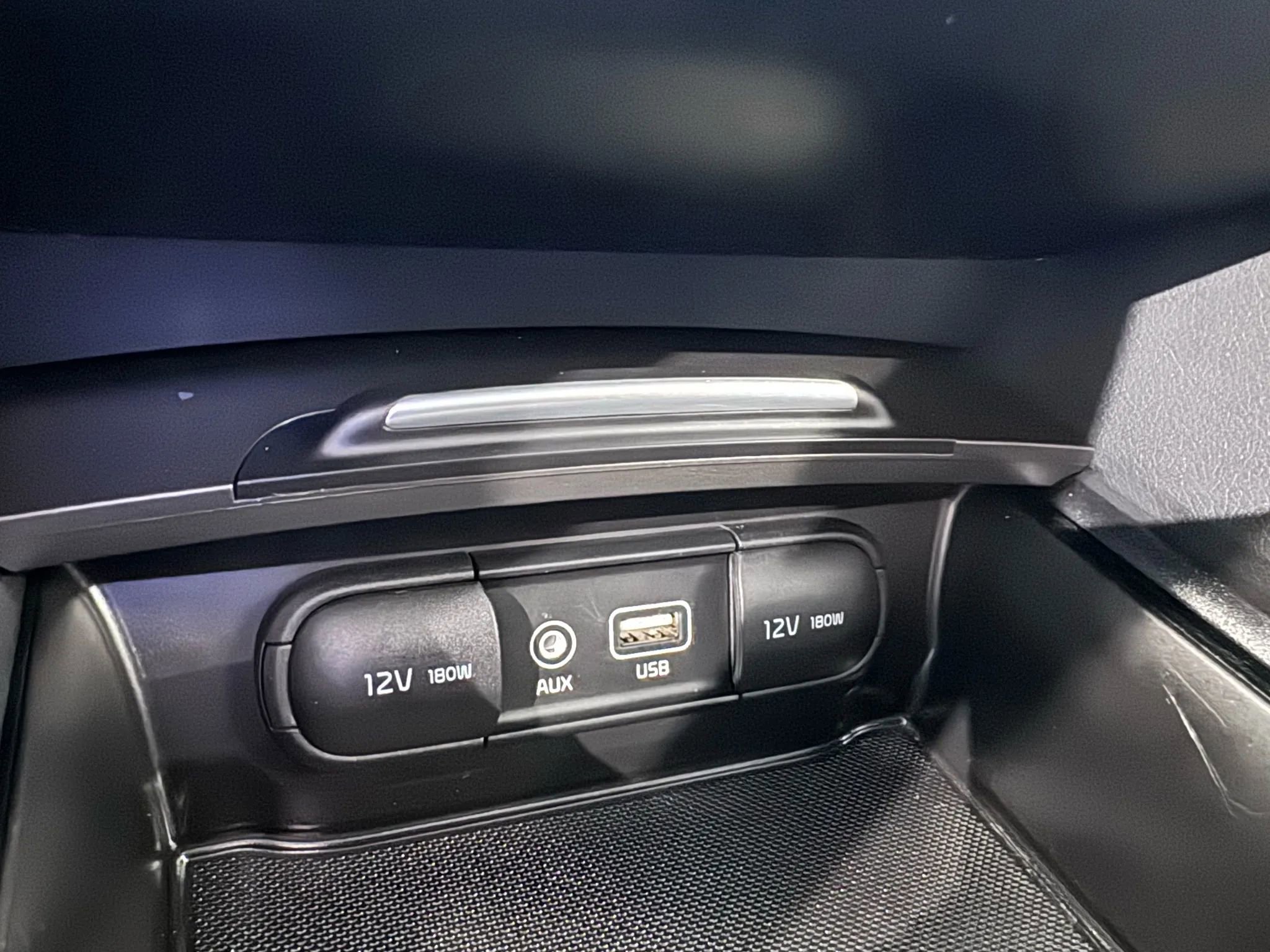 Used 2019 Kia Optima LX image 29