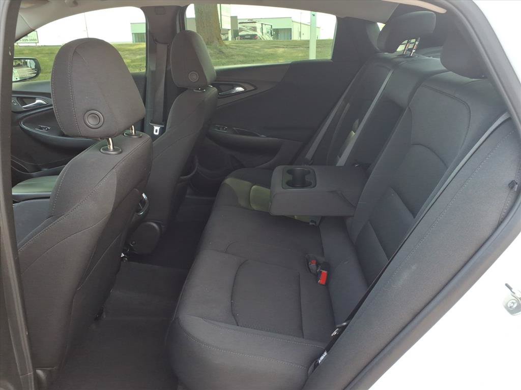 Used 2025 Chevrolet Malibu LT FWD image 28