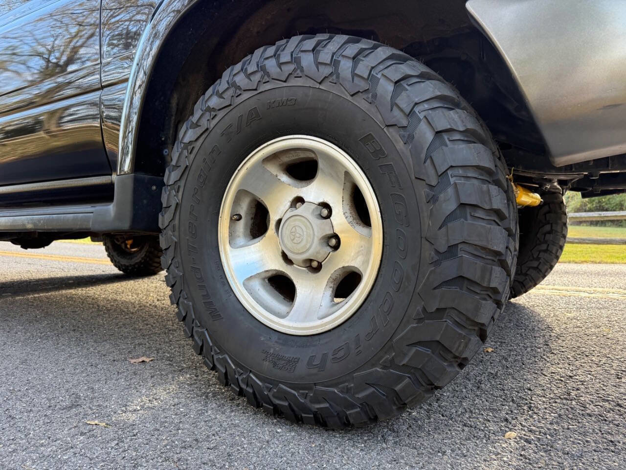 Used 1997 Toyota Land Cruiser image 29