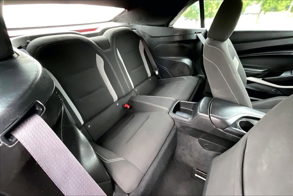 Used 2020 Chevrolet Camaro LT RWD image 25