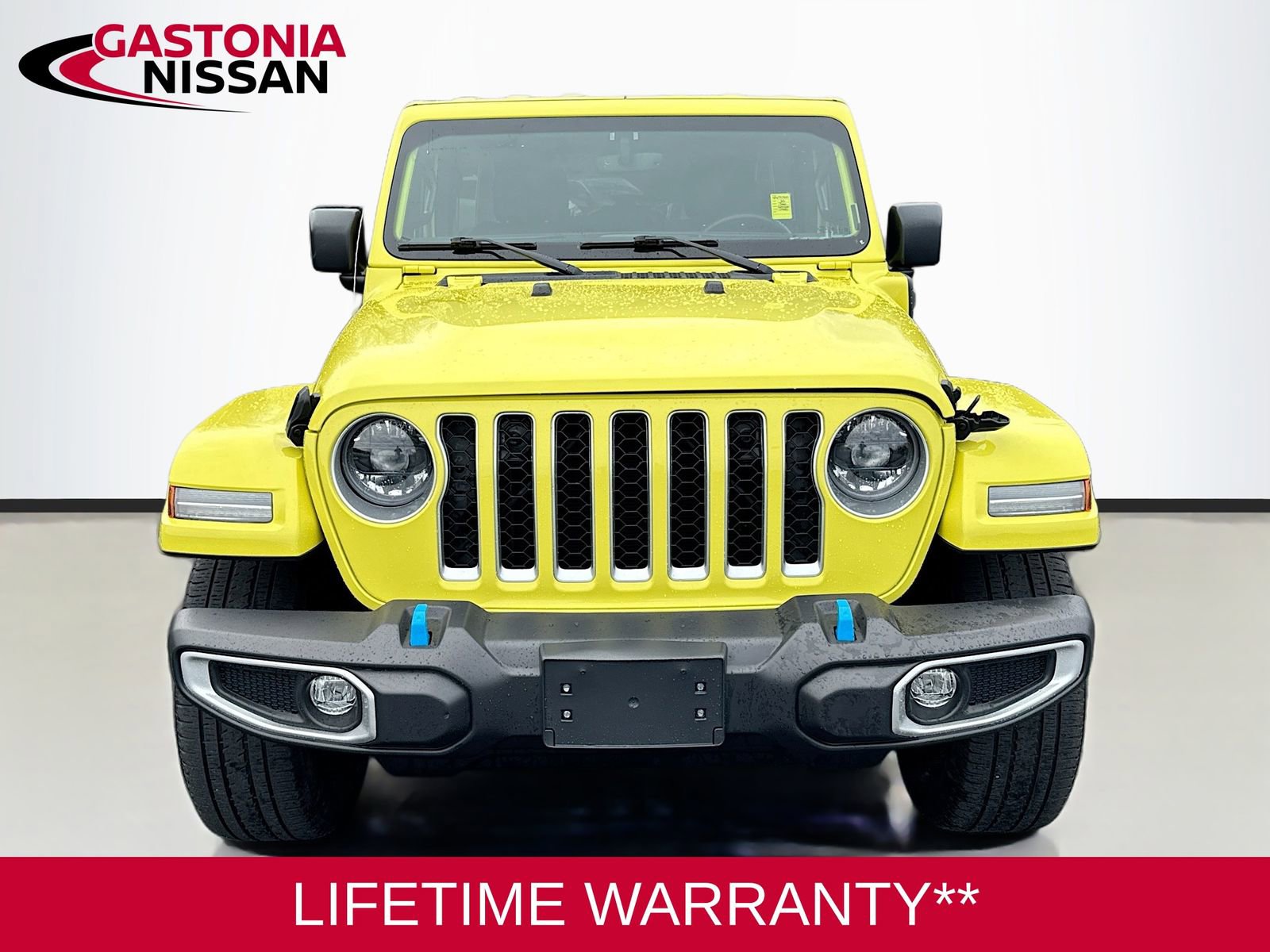 Used 2023 Jeep Wrangler Sahara 4xe w/ Cold Weather Group video 2