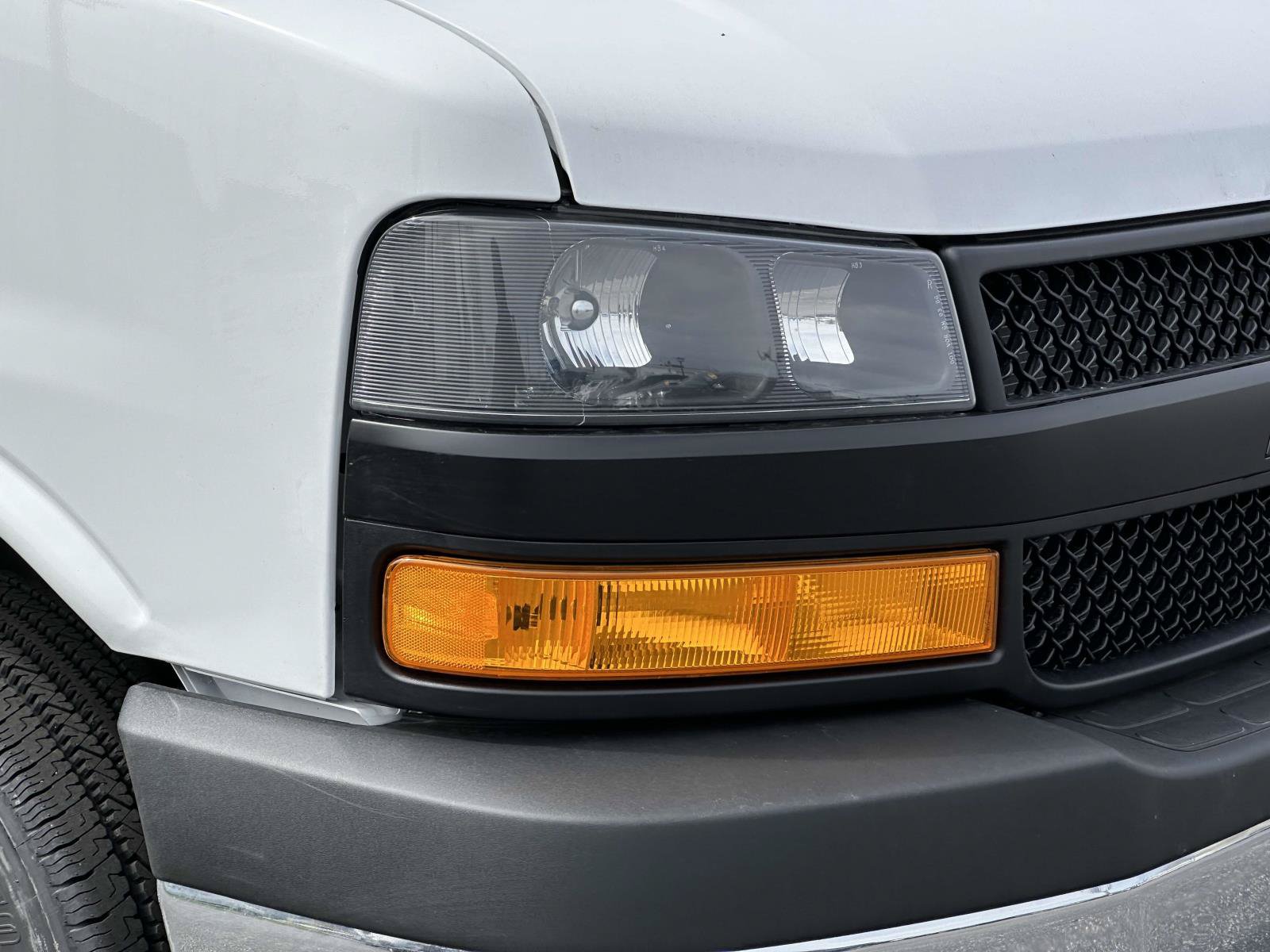 New 2024 Chevrolet Express 3500 w/ Power Convenience Package RWD image 22
