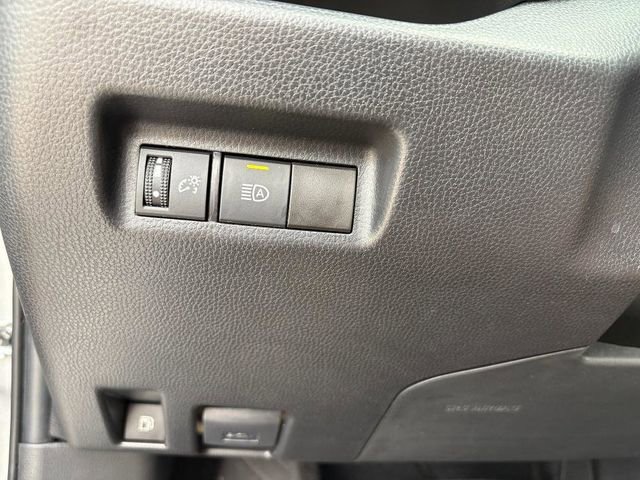 Used 2024 Toyota RAV4 XLE image 23