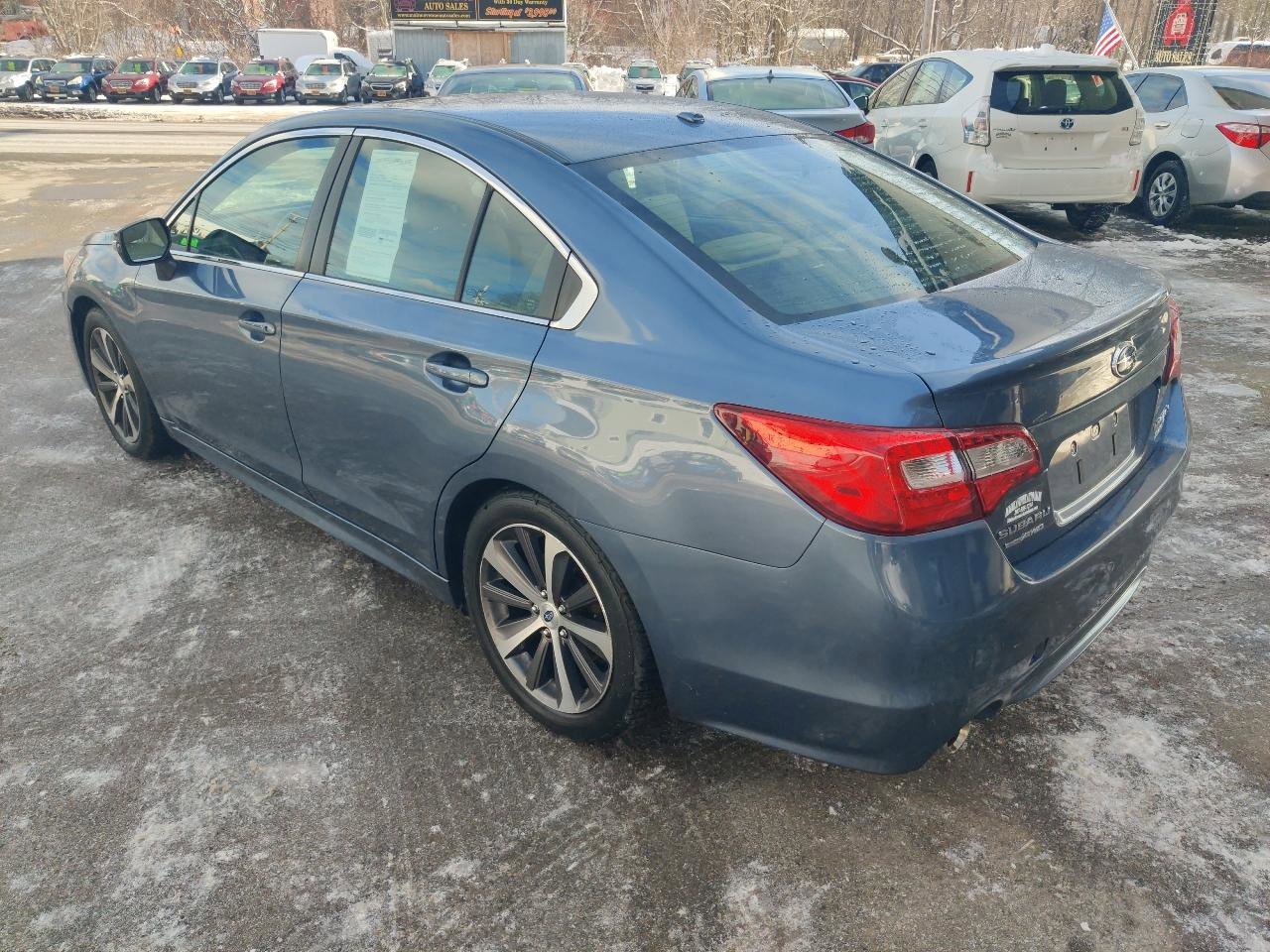 Used 2015 Subaru Legacy 2.5i Limited image 4