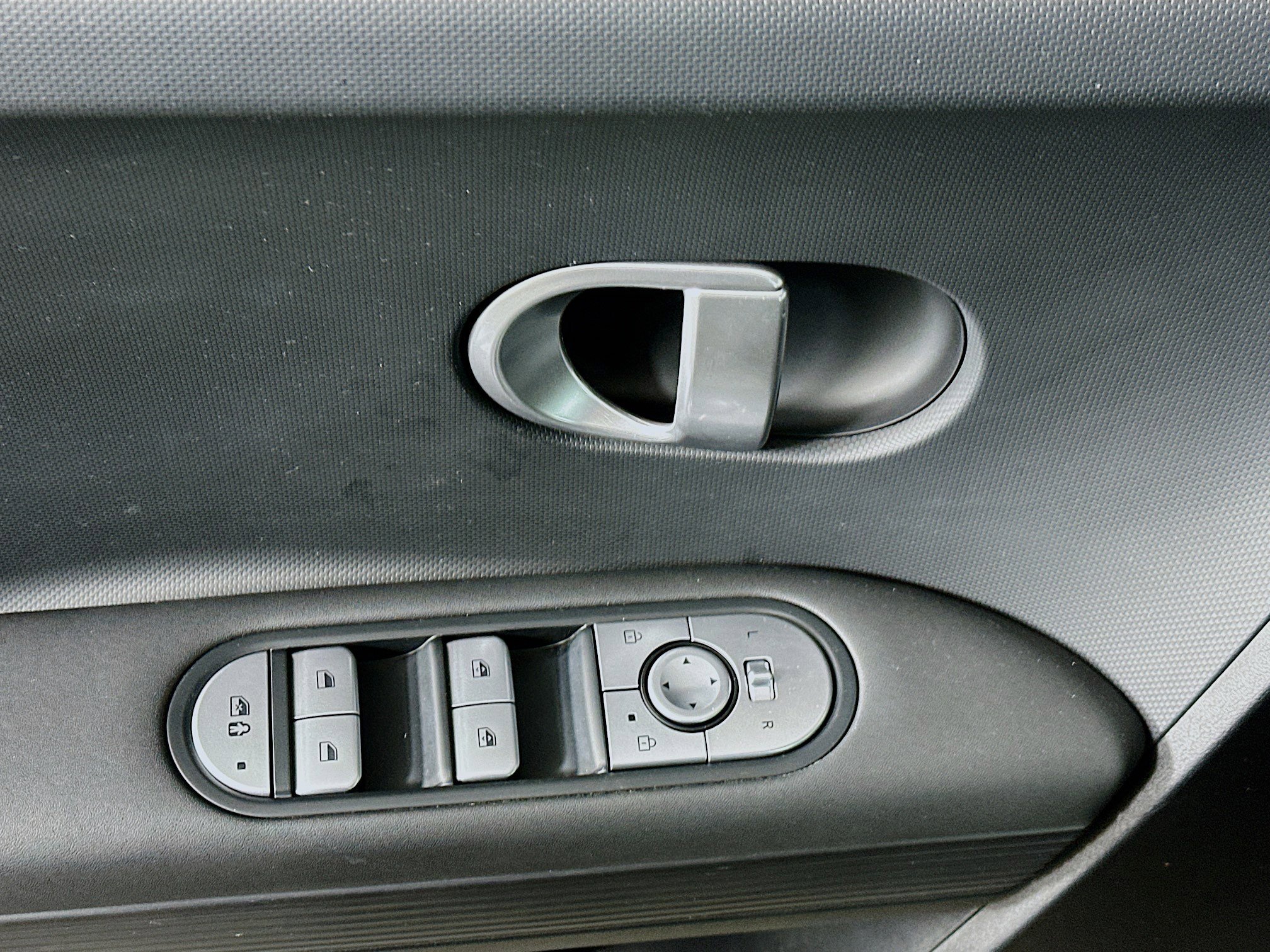 Used 2024 Hyundai Ioniq 5 SEL image 15