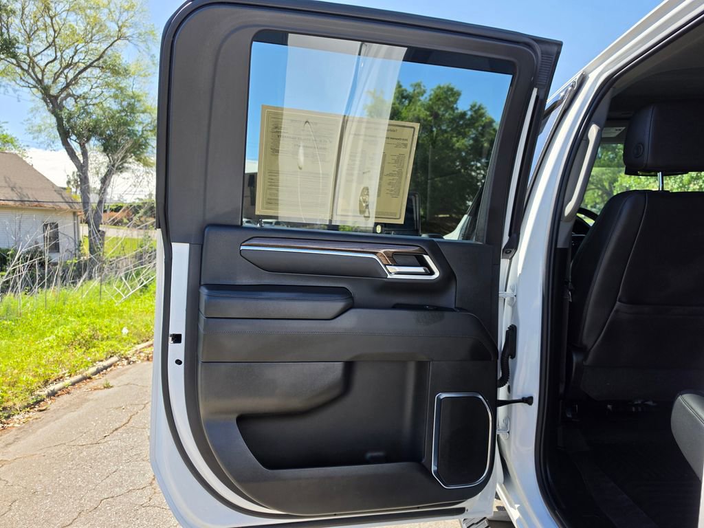 Used 2025 Chevrolet Silverado 2500 LT w/ Trail Boss Package image 33