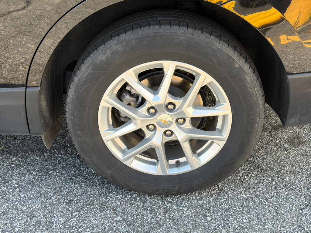 Used 2024 Chevrolet Equinox LT AWD/4WD image 21