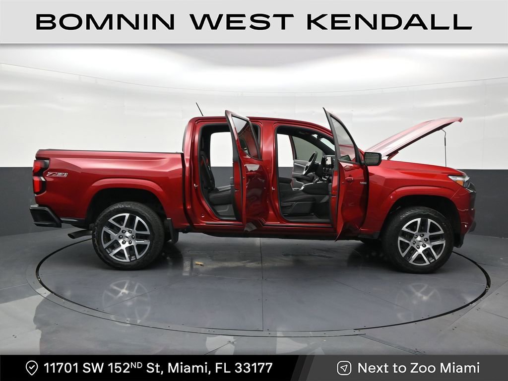 Used 2023 Chevrolet Colorado Z71 w/ Z71 Convenience Package 2 image 29