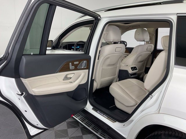 Used 2020 Mercedes-Benz GLS 580 4MATIC image 35