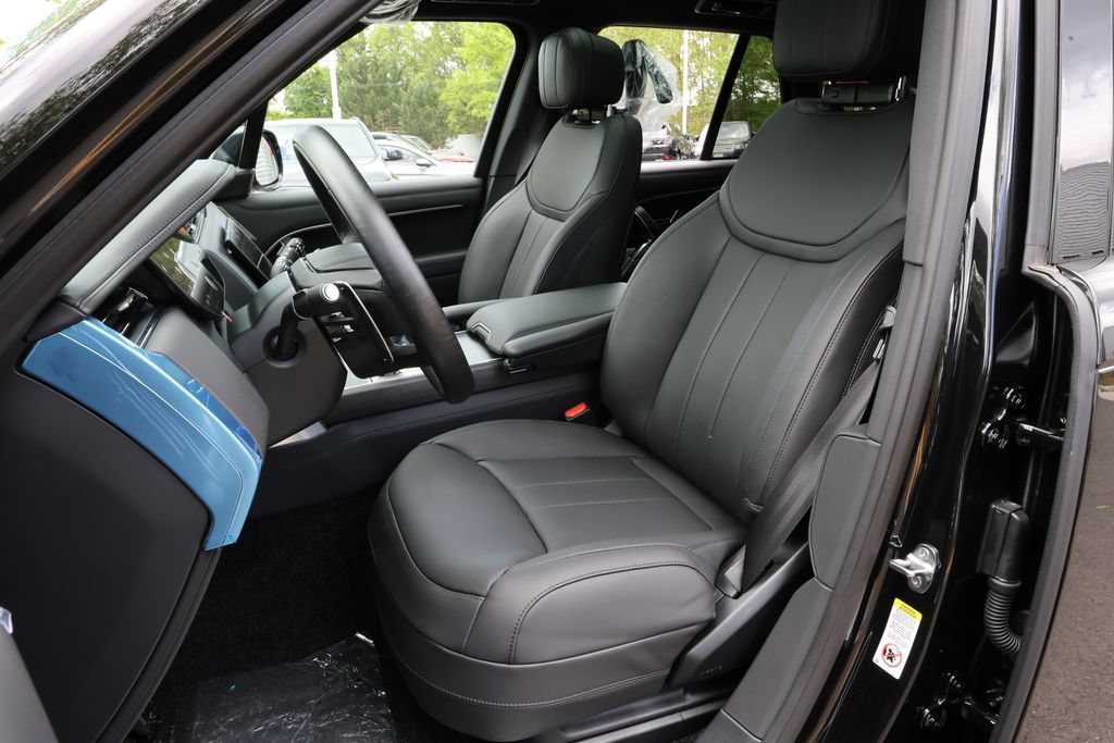 New 2026 Land Rover Range Rover SE AWD/4WD image 9