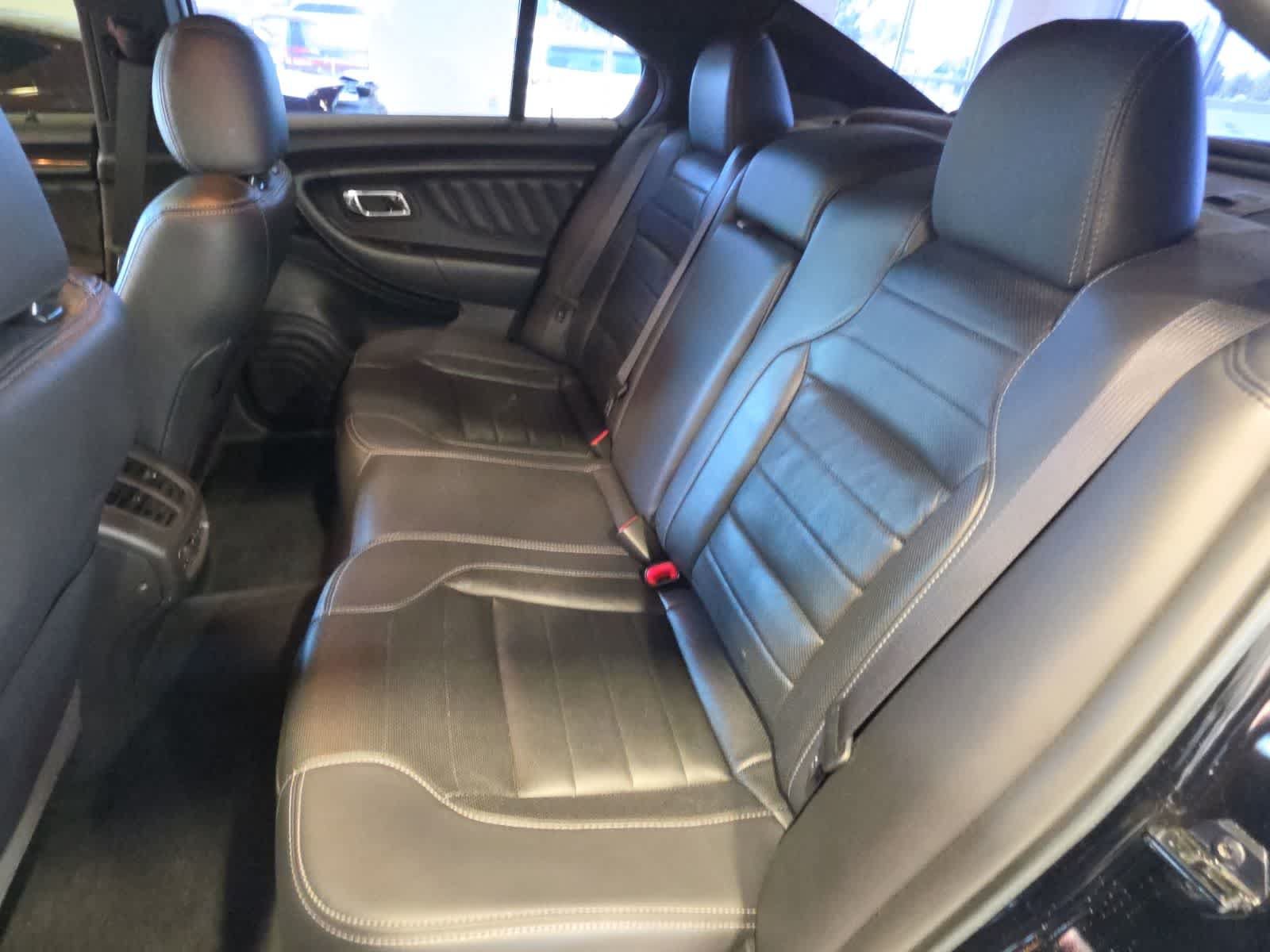 Used 2018 Ford Taurus SHO w/ Sho Performance Package AWD/4WD image 32