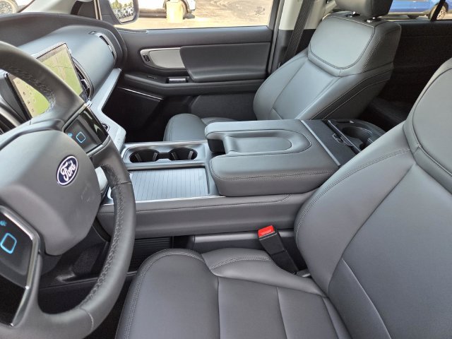 New 2027 Ford Expedition Active RWD image 25