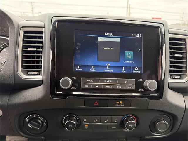 Used 2022 Nissan Frontier SV w/ Technology Package image 18