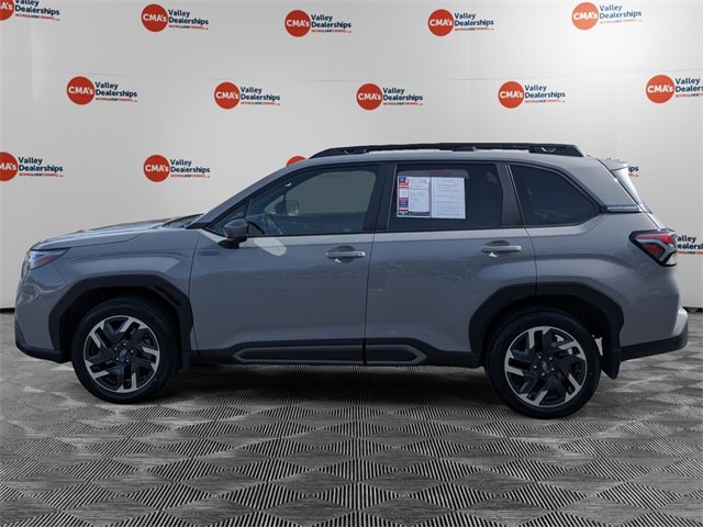 Used 2025 Subaru Forester Limited w/ Popular Package image 8