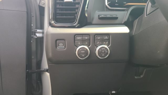 New 2026 GMC Sierra 2500 AT4 w/ Technology Package AWD/4WD image 12