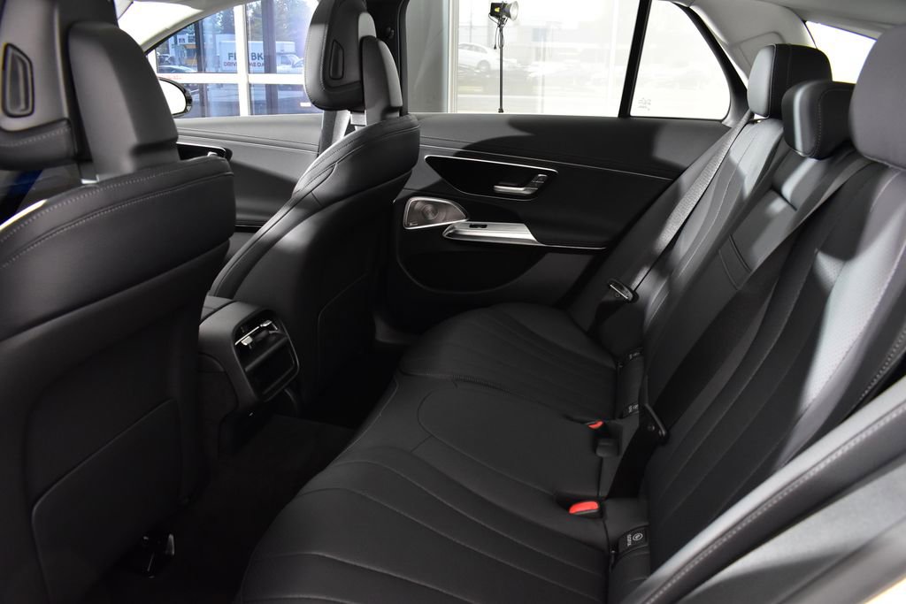 Certified 2025 Mercedes-Benz E 450 4MATIC All-Terrain Wagon image 31