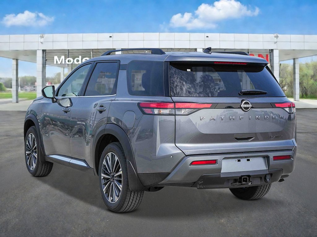New 2026 Nissan Pathfinder Platinum FWD image 2