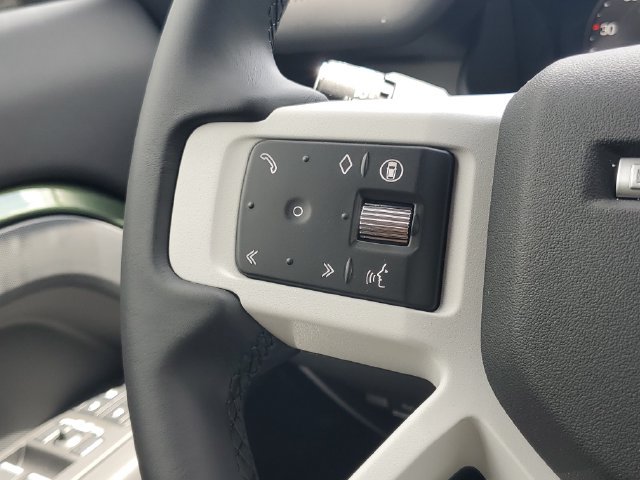 New 2026 Land Rover Defender 110 X-Dynamic SE AWD/4WD image 21