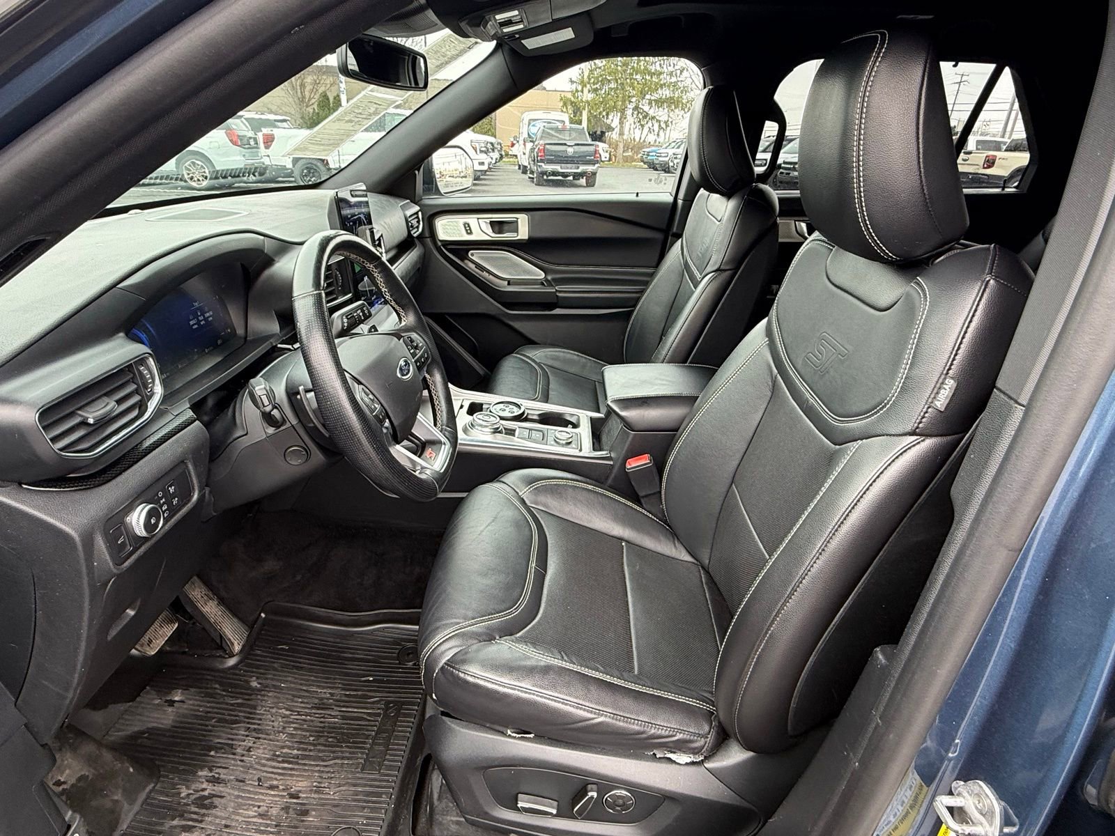 Used 2020 Ford Explorer ST w/ ST Street Pack AWD/4WD image 12