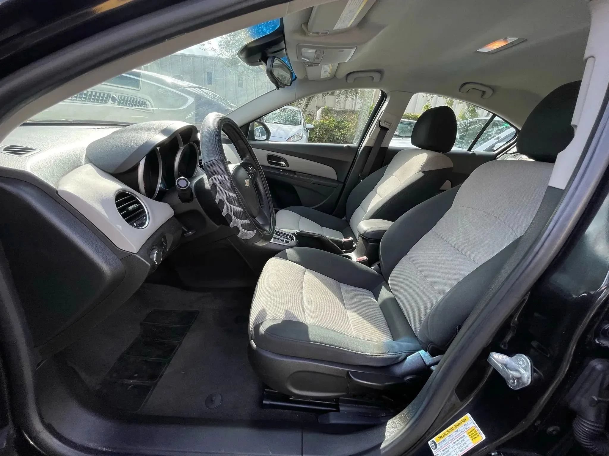 Used 2012 Chevrolet Cruze LS w/ Connectivity Package FWD image 26