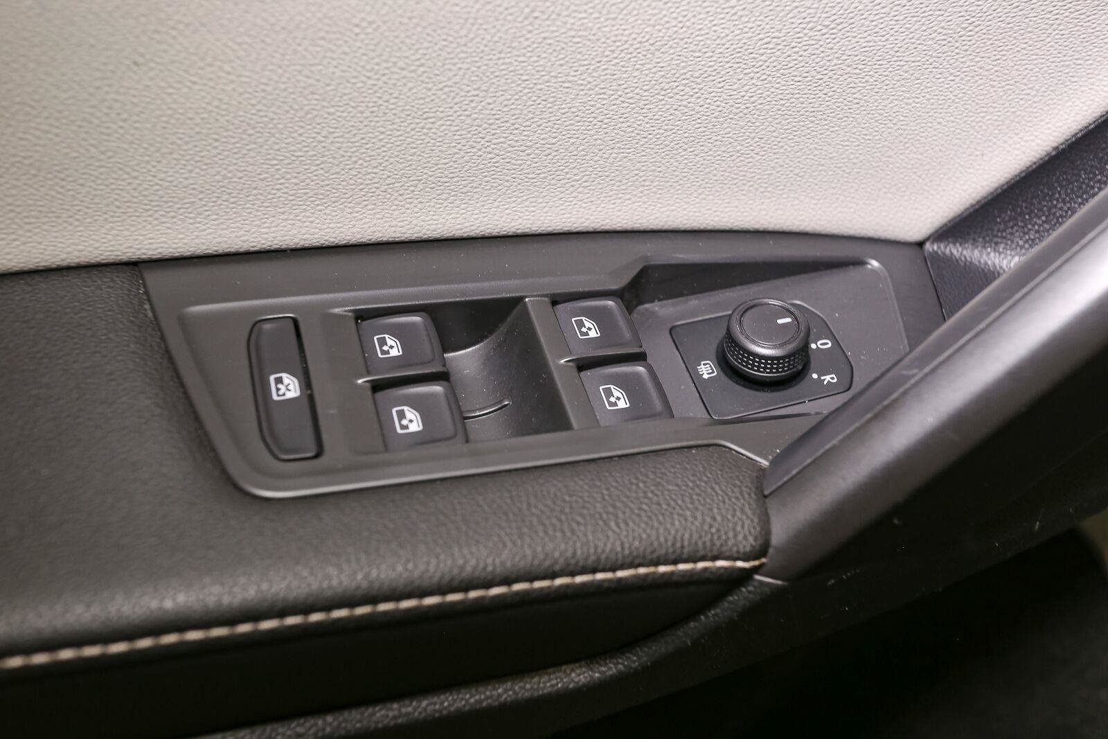 Certified 2022 Volkswagen Tiguan S AWD/4WD image 39